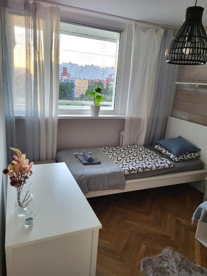 Hostel Lemuria Pokoje Wlk Niedzwiedzicy Lehnice Exteriér fotografie